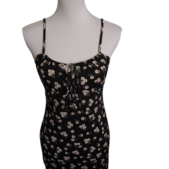 BEROZA BLACK & CREAM FLORAL BODYCON MIDI DRESS SZ.M EUC.  WORN ONLY 1X - Picture 5 of 11